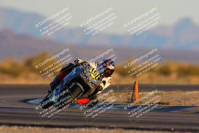 media/Jan-21-2023-CVMA (Sat) [[b9eef8ba1f]]/Race 13 500 Supersport-350 Supersport/